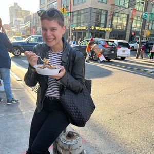 Meet your Posher, Rebecca